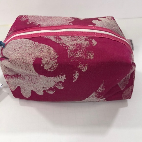 Designers Guild Toiletry Bag - Picture 1 of 7